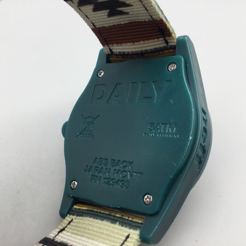 Neff Daily Watch Unisex 42mm Green Dial 50M Woven Multicolor Band New Battery - Picture 10 of 17
