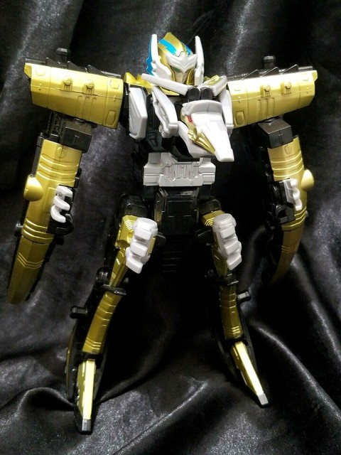 power rangers dino charge gold ranger zord