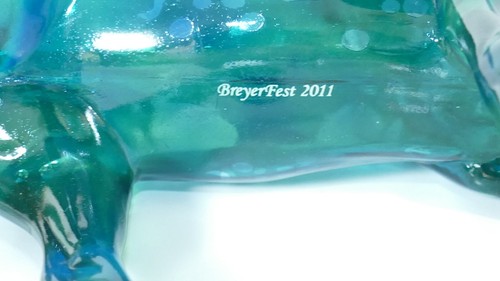 Breyer Under the Sea Breyerfest 2011 Translucent Bluegrass Bandit Mold SR 1100 - Bild 24 von 24