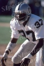 1981 LESTER HAYES Oakland Raiders Poster NFL Sports Action Photo 16x24in