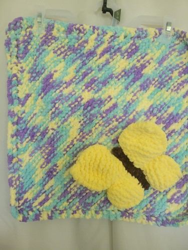 Coperta di sicurezza bianca morbida all'uncinetto fatta a mano con farfalla 17x17 - Foto 2 di 6