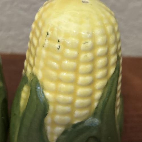 Cerámica Shawnee vintage-patrón Corn King-juego coctelera de sal y pimienta-maíz con cáscaras - Imagen 4 de 7
