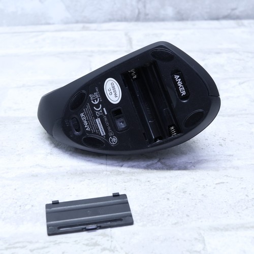 Anker A7852M Wireless Vertical Ergonomic Mouse 2.4G USB Receiver Black - Picture 5 of 7