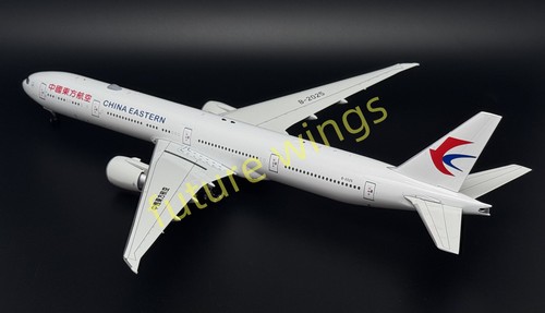 (RARO) 1:200 InFlight200* China Eastern Airlines B777-300ER B-2025 modello aereo - Foto 4 di 17