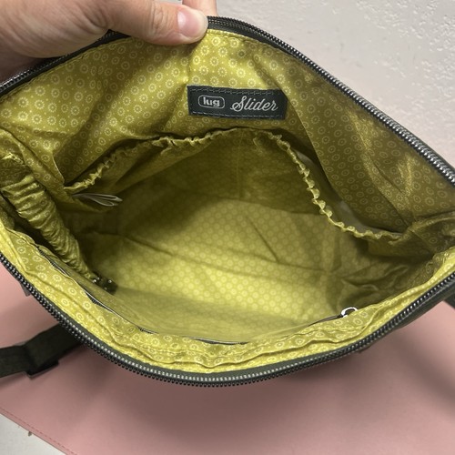 Lug Classic Crossbody Bag Slider Green Olive Chevron Quilt Handbag RFID EUC - Picture 6 of 12