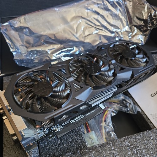 Gigabyte NVIDIA GeForce GTX970 G1 Gaming Windforce 4GB GDDR5 RAM - Black - Picture 4 of 9