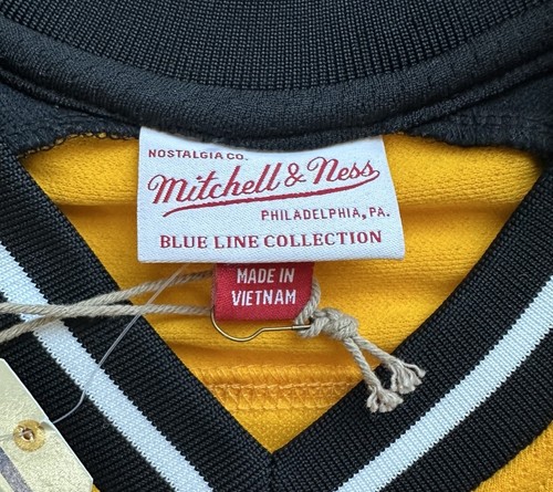 Neu mit Etikett Ray Bourque Boston Bruins Mitchell & Ness 1996-97 blaue Linie Trikot Größe S - Bild 5 von 12