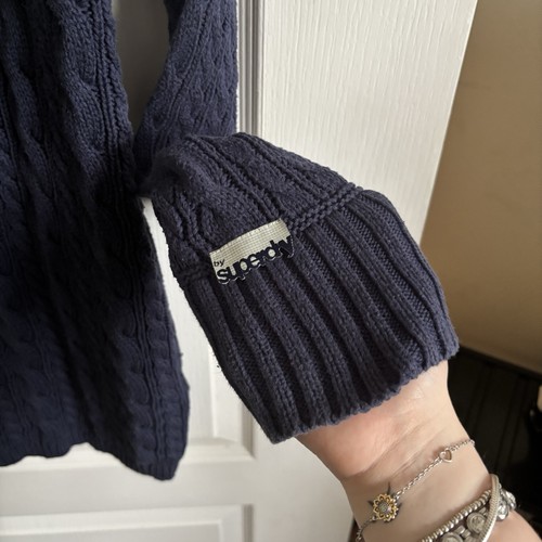 π§₯ Cozy Meets Cool: Superdry Sweater w/ Pockets (S) π₯ - Picture 5 of 5