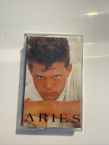 LUIS MIGUEL ARIES Cassette 1993 Used Fast Shipping