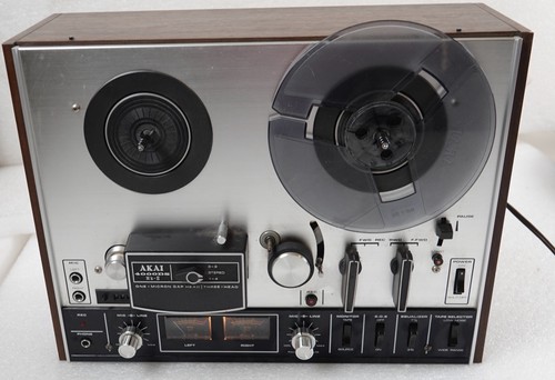 VINTAGE MUSICAL EQUIPMENT AKAI 4000DS MK-11 REEL TO REEL WORKING - Bild 2 von 12