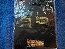 Universal Exclusive Back to the Future Pin Badge Set Limited Edition Delorean