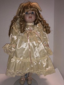 artmark porcelain dolls