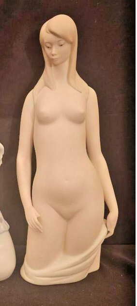 ★ リヤドロ　LLADRO 裸婦 NUDE　Full Body Statue Nude with shawl. Metallic Sculpture | Lladró® USA