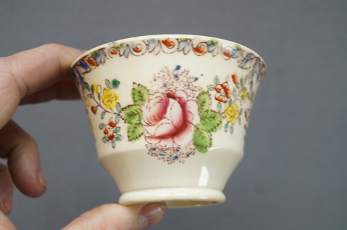British Hand Colored Bird Pink Rose & Floral Bone China Tea Bowl & Saucer 1830 - Picture 3 of 12