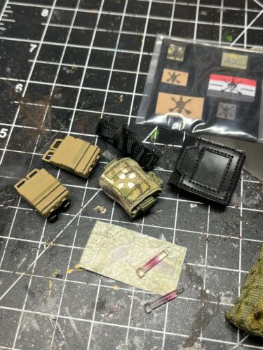 Fuerza de respuesta a crisis de grupo ES 26049R SF escala 1:6 - Parches y accesorios - Imagen 2 de 6