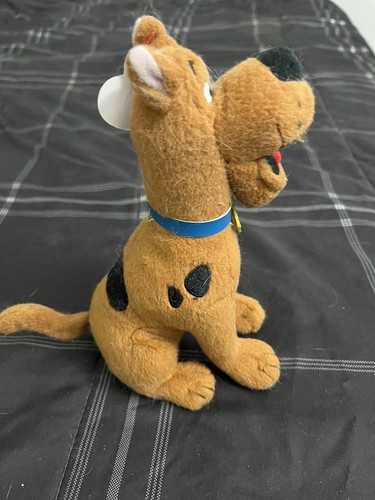 TY  Beanie Sitting Scooby Doo Stuffed Animal/ Plush  2015 11" Tall - Picture 3 of 4