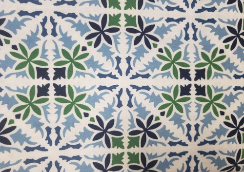 Fabric Indoor/Outdoor Tablecloth, 60"x84" Oblong, MEDALLION, Everhome - Picture 4 of 6