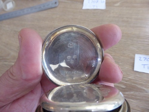ANTIQUE ACME LEVER H. SAMUEL SOLID SILVER GENTS POCKET WATCH - Picture 4 of 6