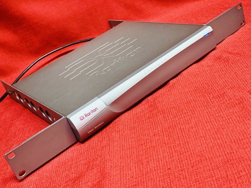 Raritan Computer P2-UST User Station KVM Switch Access Point w/ Rack Mounts