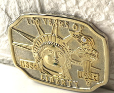Belt Buckle 100 YEARS OF LIBERTY STATUE MONUMENT 1886 1986 GOLD SILVER TONED