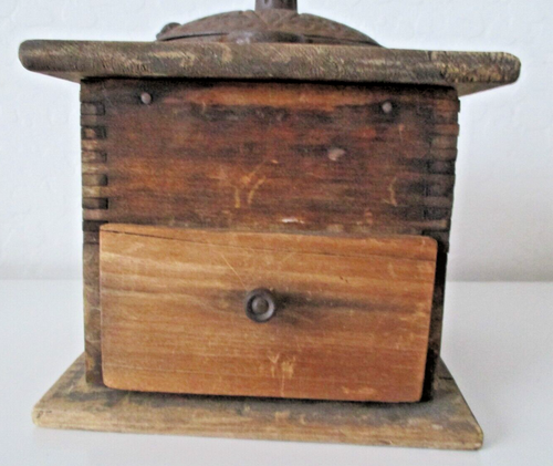 Antique Rustic Wooden Coffee Grinder/Mill Dove Tailed Cast Iron Top/Handle AZ27 - Picture 2 of 18