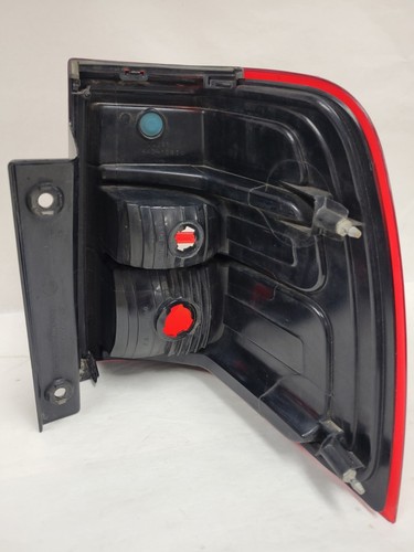 Luz trasera Ford Expidtion Lt Reat 2007-17 OEM Fomoco 7L14-13B505-A - Imagen 5 de 8