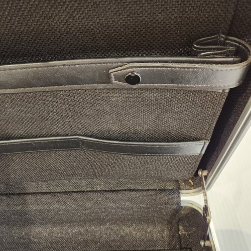 VTG Zero Elite pre Halliburton Aluminum Attache Case Silver Dial Lock Briefcase - Picture 13 of 20