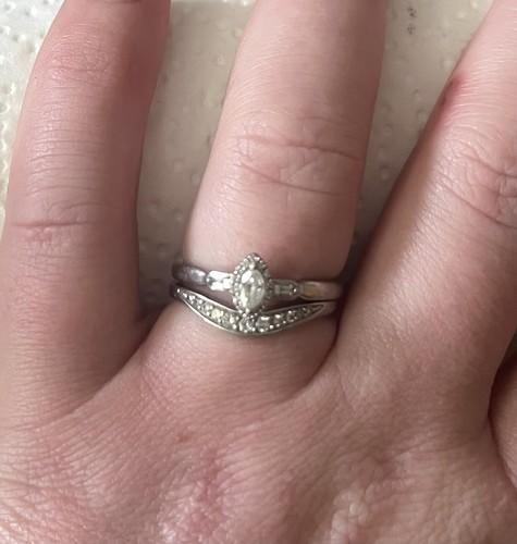 Preowned Emmy London Platinum 0.25ct Total Diamond Solitaire - Picture 10 of 10