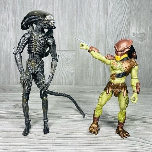 NECA 1979 オリジナル　エイリアン 未開封品】NECA 1979 オリジナル エイリアン