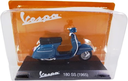 VESPA SCOOTER COLLECTION 1:18 Scale Vespa 180 SS Blue 1965 Model Replica - Picture 1 of 2