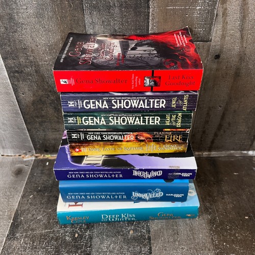Paranormal Romance lot of Gena Showalter Books 8 - Paperback and Hardcover - Picture 5 of 6