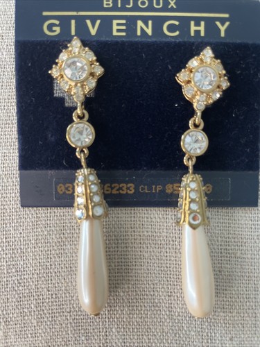Pendientes colgantes de imitación de perlas GIVENCHY de colección firmados en tono dorado - Imagen 3 de 9