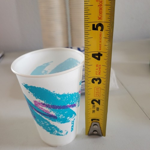 1990s Solo Jazz Cups 7oz Vintage Pop Culture Party Prop Trending (Qty 80) - Picture 4 of 7