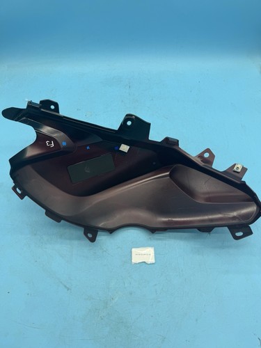 Triumph Daytona 660 2024 - R/H Tank Cover T2310879-CU - Picture 3 of 3