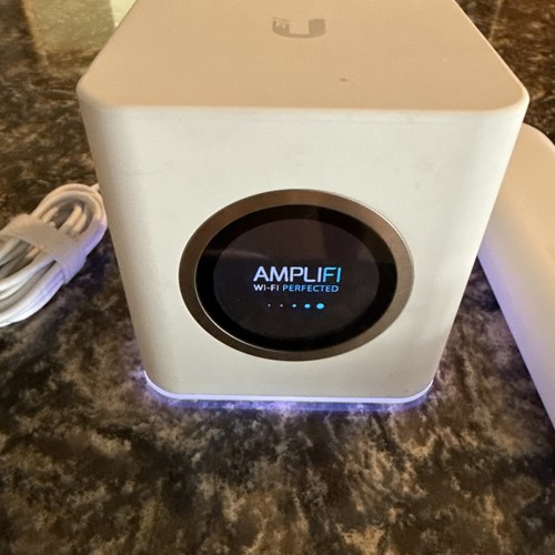 Ubiquiti Networks AmpliFi AFi-R Mesh Netzwerk mit 2 Mesh Point WiFi Extendern!