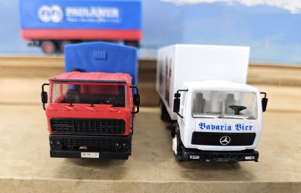 Dos semirremolques tándem construidos por cervecería alemana escala HO - Hechos por Kibri y Herpa Foto 2 de 4