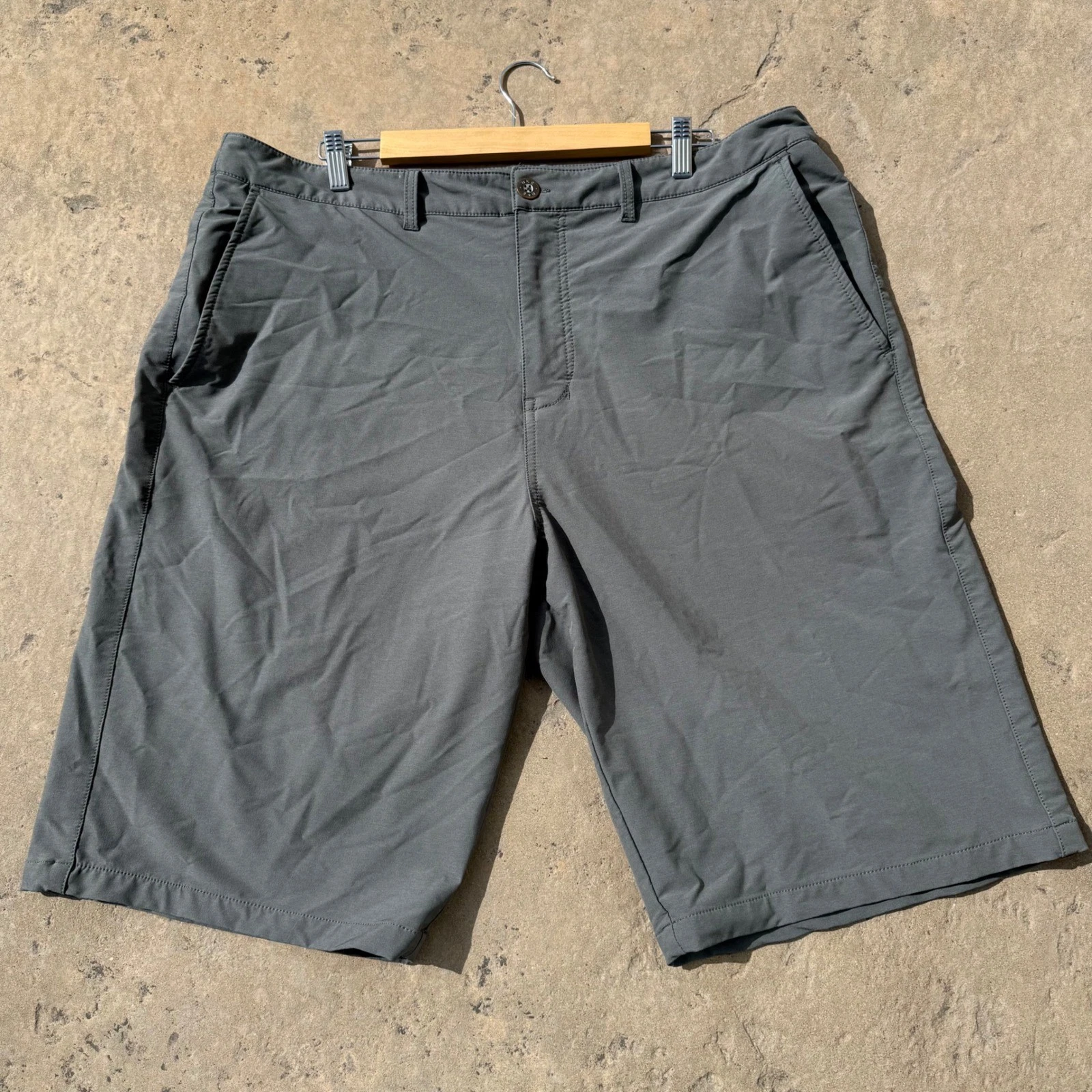 BKE Hybrid Athletic Fit Shorts Mens 40 Grey Stretch Quick Dry Boardshort 40x 24