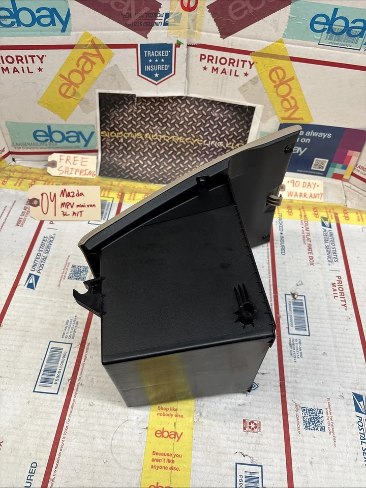 00-06 MAZDA MPV TABLERO CONTENEDOR DE ALMACENAMIENTO COMPARTIMENTO DE CAJA # LC6264180 OEM Foto 3 de 4