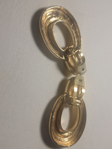 Vintage Goldtone CINER Large Clip On Earrings - Picture 3 of 11