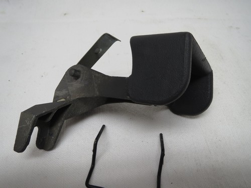 Alfa Romeo Milano 75 RIGHT SIDE INTERIOR DOOR HANDLE & RETAINER CLIP - Bild 3 von 6
