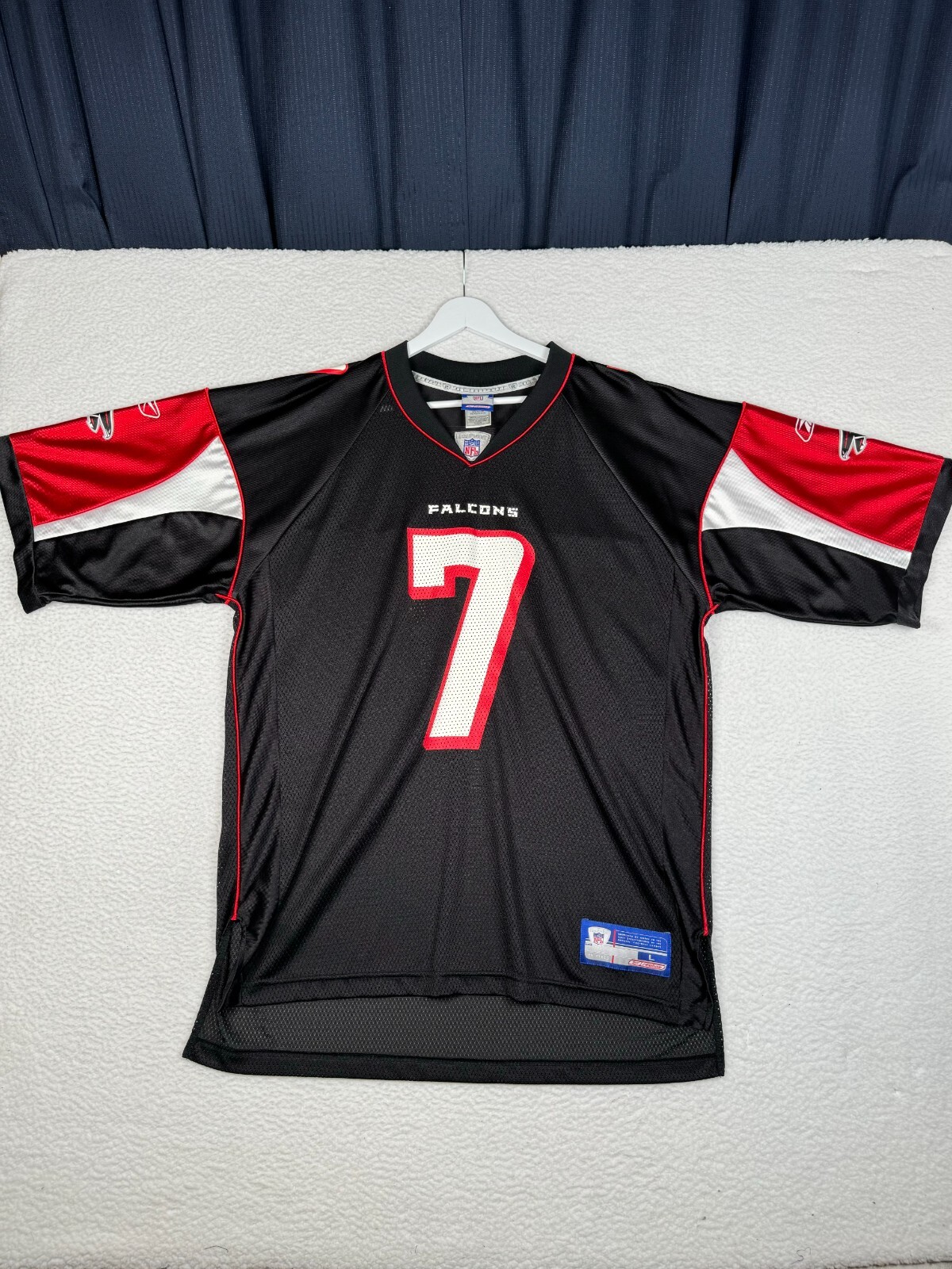 Picture 1 of 19