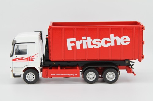 CONRAD Modelle I MERCEDES-BENZ Actros mit Absetzmulde (1:50) "FRITSCHE" - Bild 2 von 8