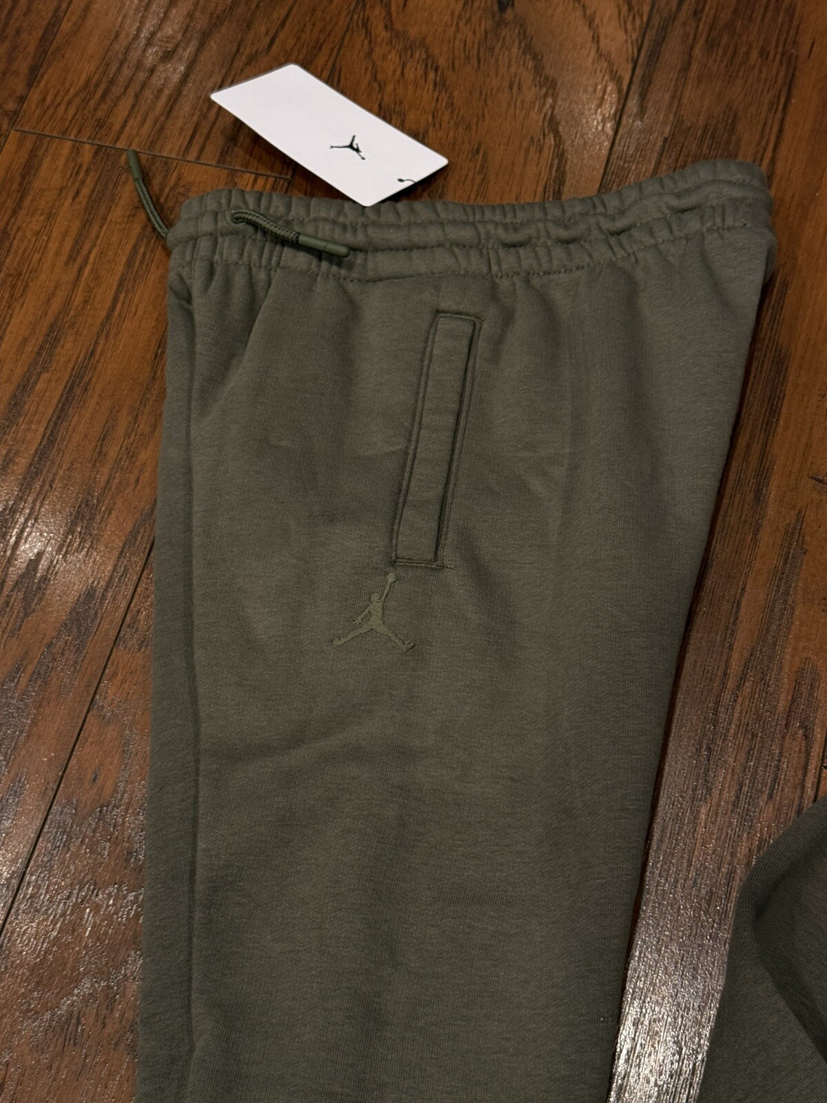 Picture 4 of 5