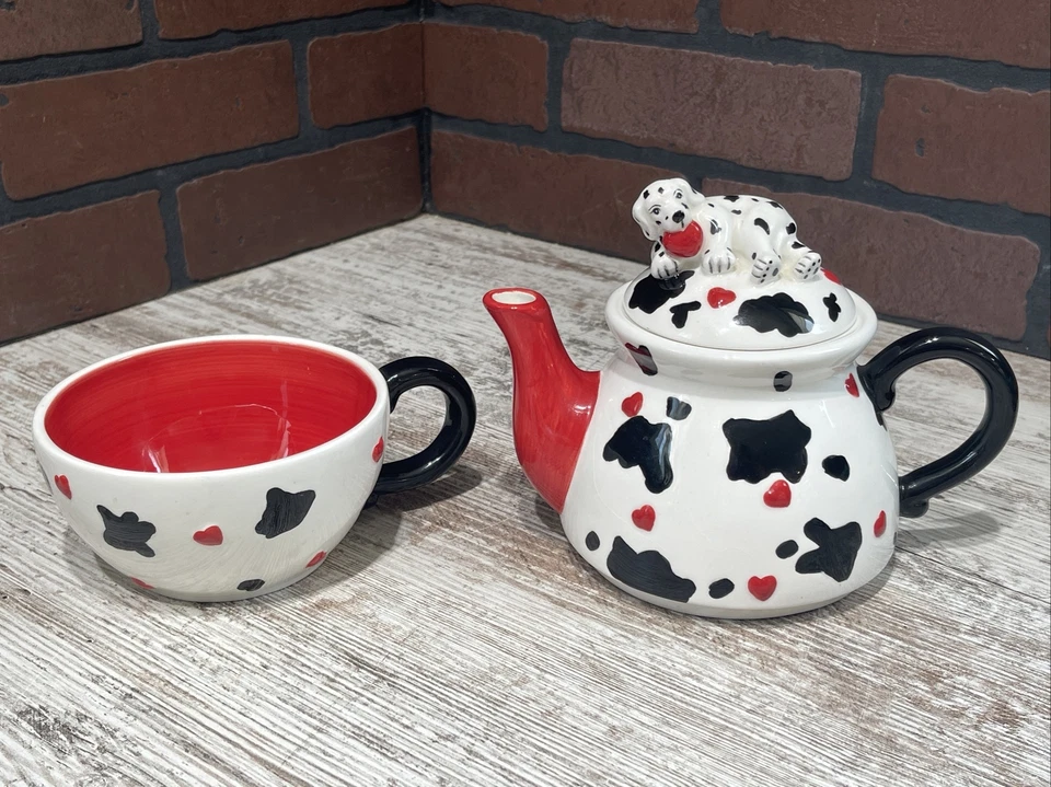 Tetera vintage Ganz 3 piezas 101 DALMATIONS roja negra apilable RARA Foto 2 de 4