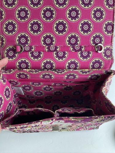 Vera Bradley Julia VERY BERRY PAISLEY Crossbody Handbag Quilted Purse TurnLock - Picture 11 of 15