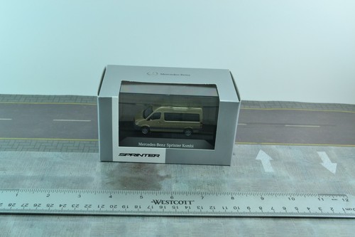 Herpa Mercedes Sprinter Passenger Van 1:87 HO Scale - Picture 2 of 2