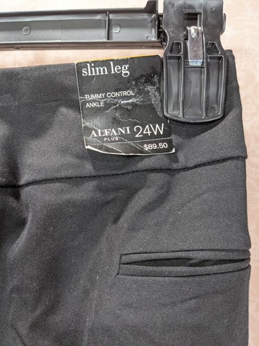 ALFANI Women's Plus Black Tummy Control Slim Leg Stretch Ankle Pants sz 24W NWT - Picture 7 of 7