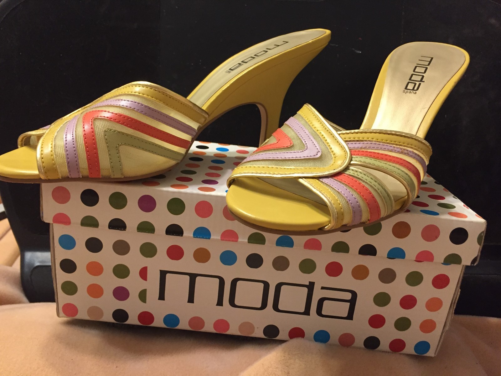 Moda Women's Overlap Tiara Style High Heel Mules Size 10M Lemon-Coral Moda Women's Overlap Tiara Style High Heel Mules Size 10M Lemon-Coral