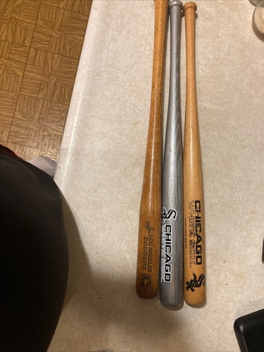 Louisville Slugger Museum Mini Wooden Bat - Picture 2 of 8