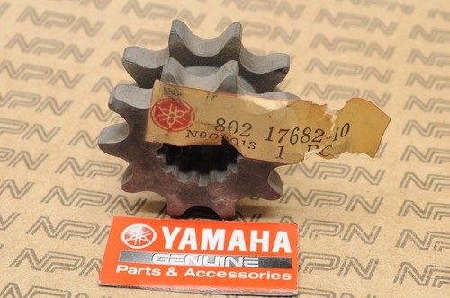 Yamaha Snowmobile CS340 GP300 GP396 GP440 GS340 Drive Chain Sprocket 10T NOS OEM - Picture 2 of 2